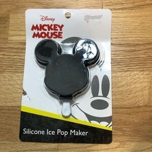 Disney Mickey Mouse Silicone Ice Pop Maker NEW
